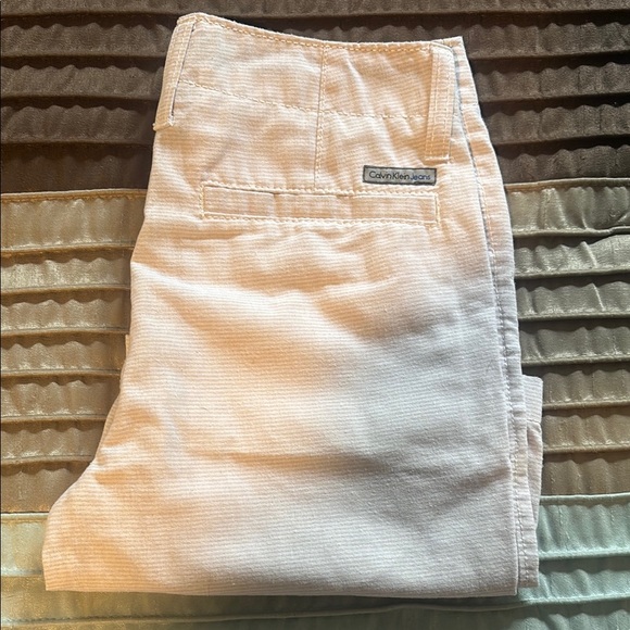 Calvin Klein Light Tan Shorts - Picture 1 of 4